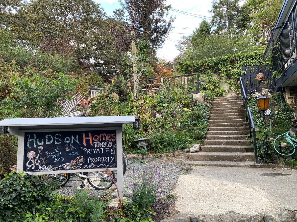 Hudson Homes Bnb Saanich Kültér fotó